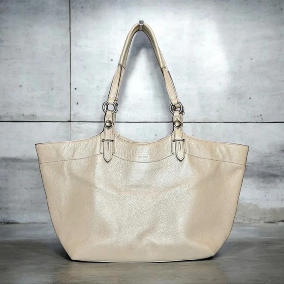 Coach | Carly Pebble Leather Shoulder Bag Pearlescent Lavender Interior EUC - Picture 1 of 13